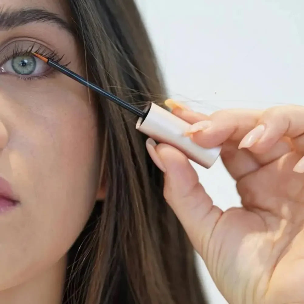 Lash by Maya – Eyelash Growth Serum with Peptid3D™