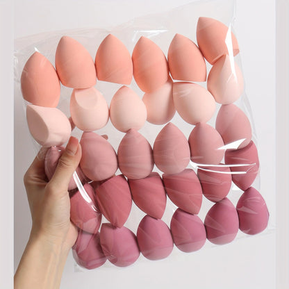 Set of make-up sponges, containing 7 or 18 pieces