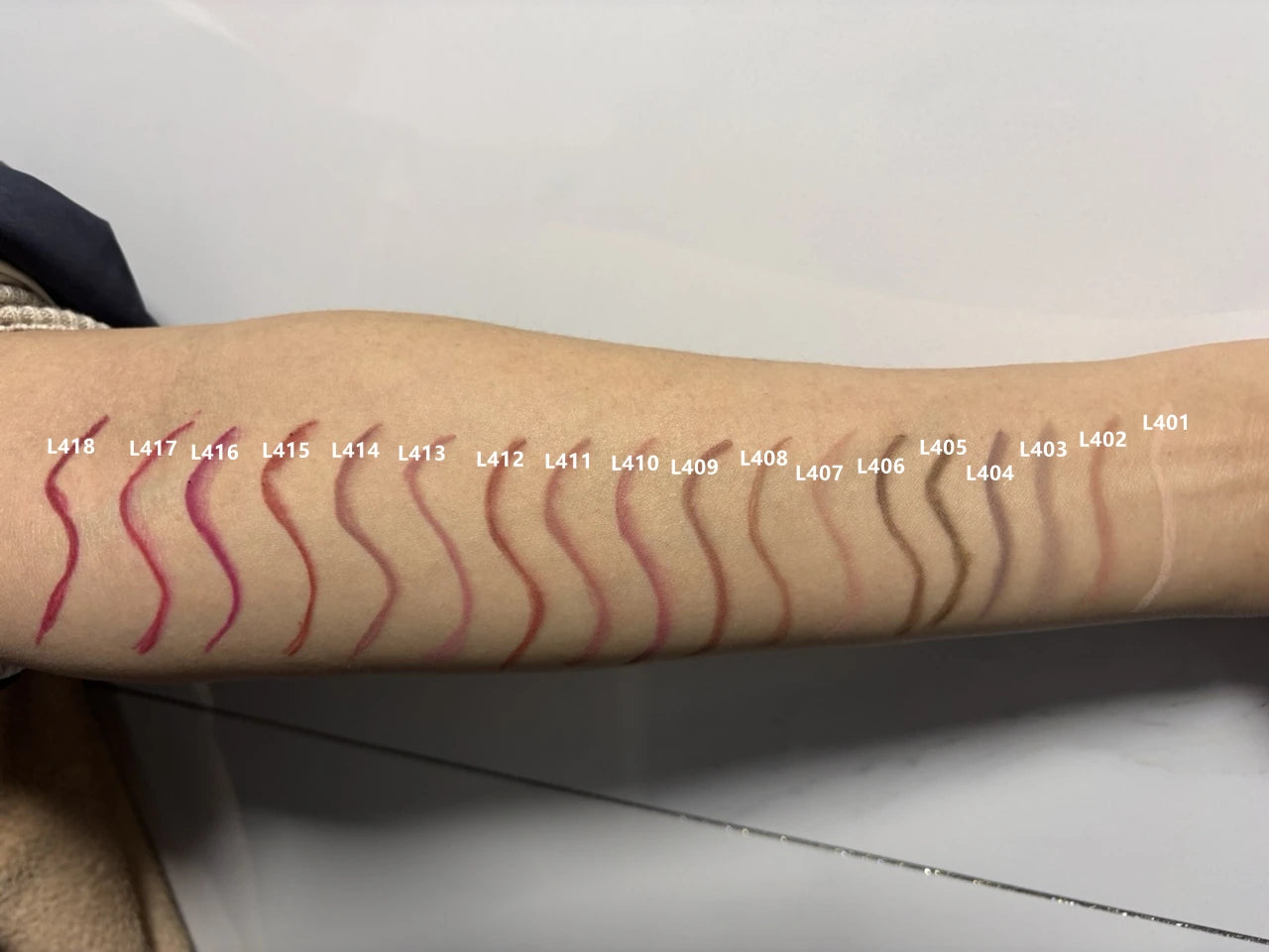 Velvet Lips – Set of 6 Long-Lasting Lipsticks